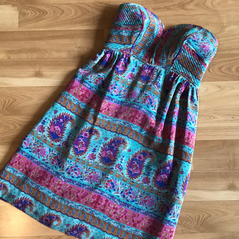 Maple Strapless Sweetheart Dress